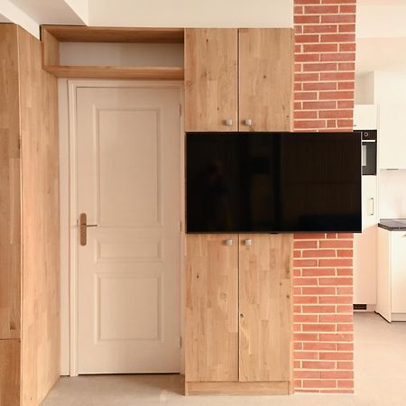 Loft 1 Bedroom Jardin Des Plantes Ac By Lcc Agency Paris Bagian luar foto